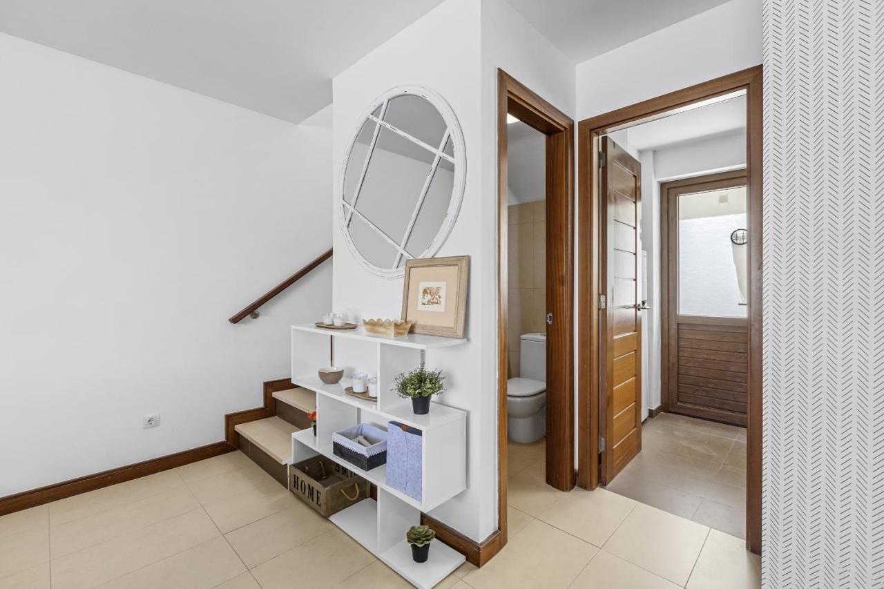 La Malvarrosa Puerto Calero Ngoại thất bức ảnh