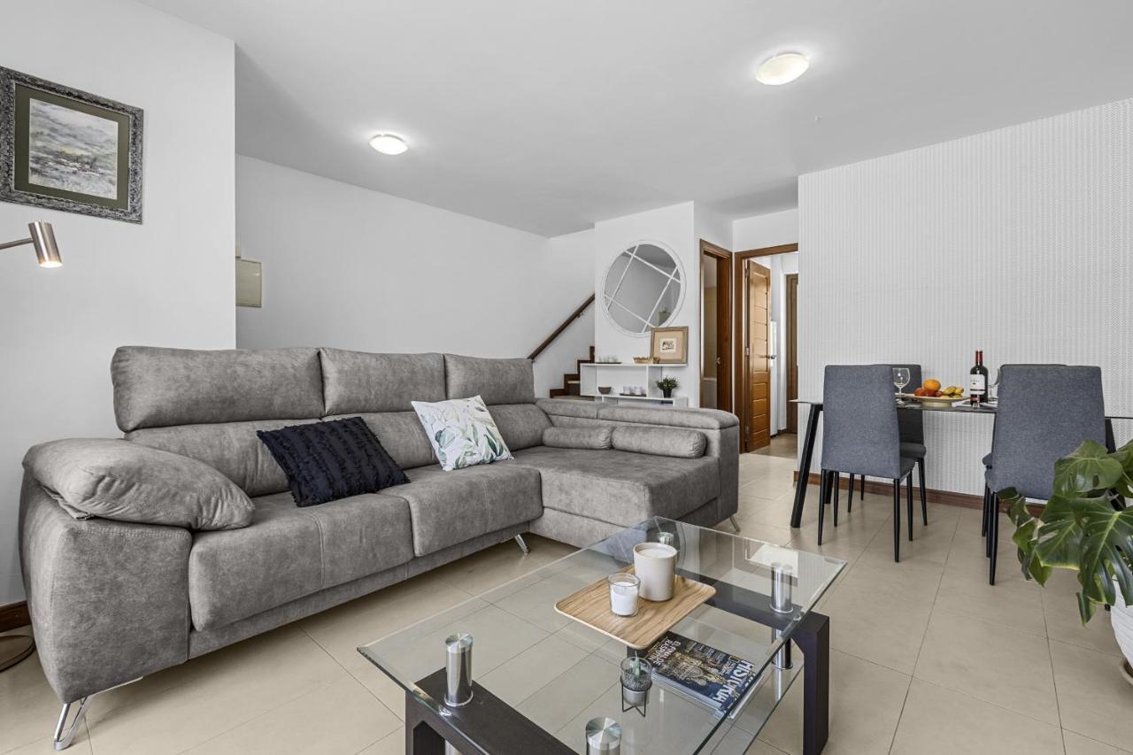 La Malvarrosa Puerto Calero Ngoại thất bức ảnh
